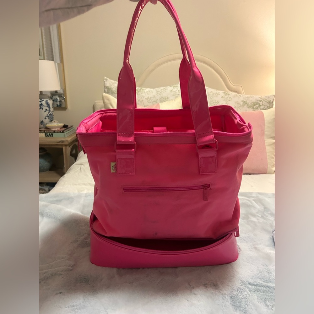 BEIS X BARBIE MINI WEEKENDER